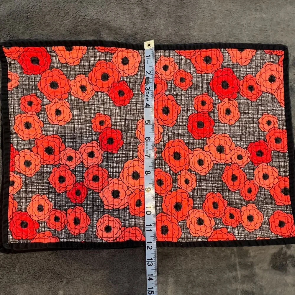 Set Of 4 Handmade Quilted‎ Placemats With Red & Orange Poppies Floral Design